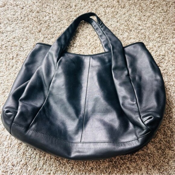 Ann Taylor Chic Large Black Purse or Tote with Double Handles, In & Out Pockets. - Picture 5 of 7